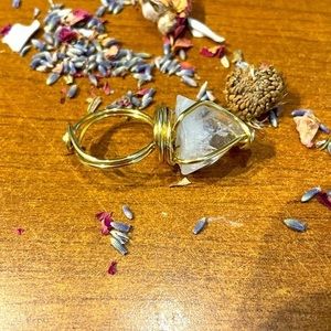 Genuine Clear Quartz Cleansing Ring.
